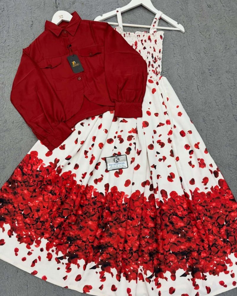 Stylish Smoking Gown